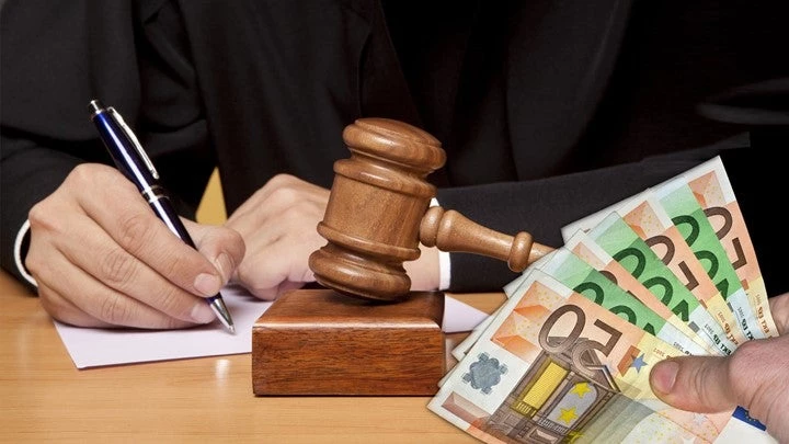 Έγιναν μέσα στο 2017 1.721.911 κατασχέσεις και η κυβέρνηση θέλει και άλλο… αίμα